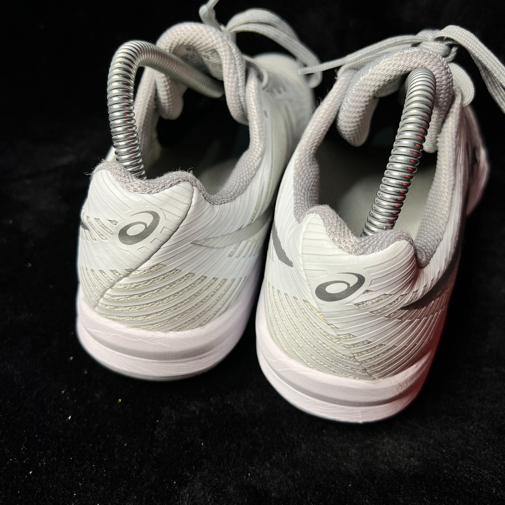 Asics Volley Elite FF B751N Womens 8 Athletic Running Shoes White Silver Sneaker - Picture 4 of 7